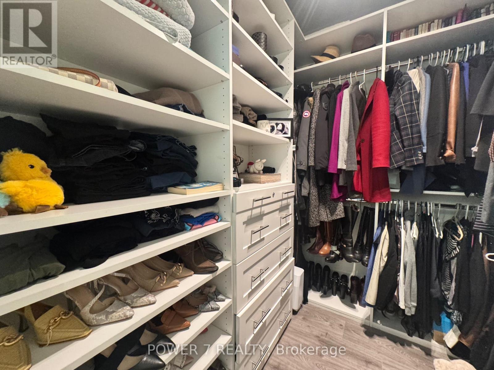 Photo 15 of 110 - 18 Spring Garden Avenue, Toronto (Willowdale East)