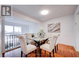 8 Rusty Crest Way, Toronto, ON M2J2Y4 Photo 10