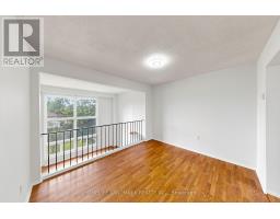 8 Rusty Crest Way, Toronto, ON M2J2Y4 Photo 11