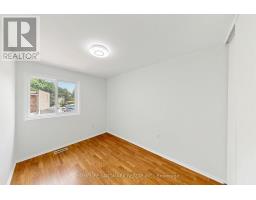 8 Rusty Crest Way, Toronto, ON M2J2Y4 Photo 17