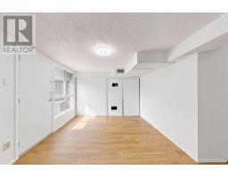 8 Rusty Crest Way, Toronto, ON M2J2Y4 Photo 23
