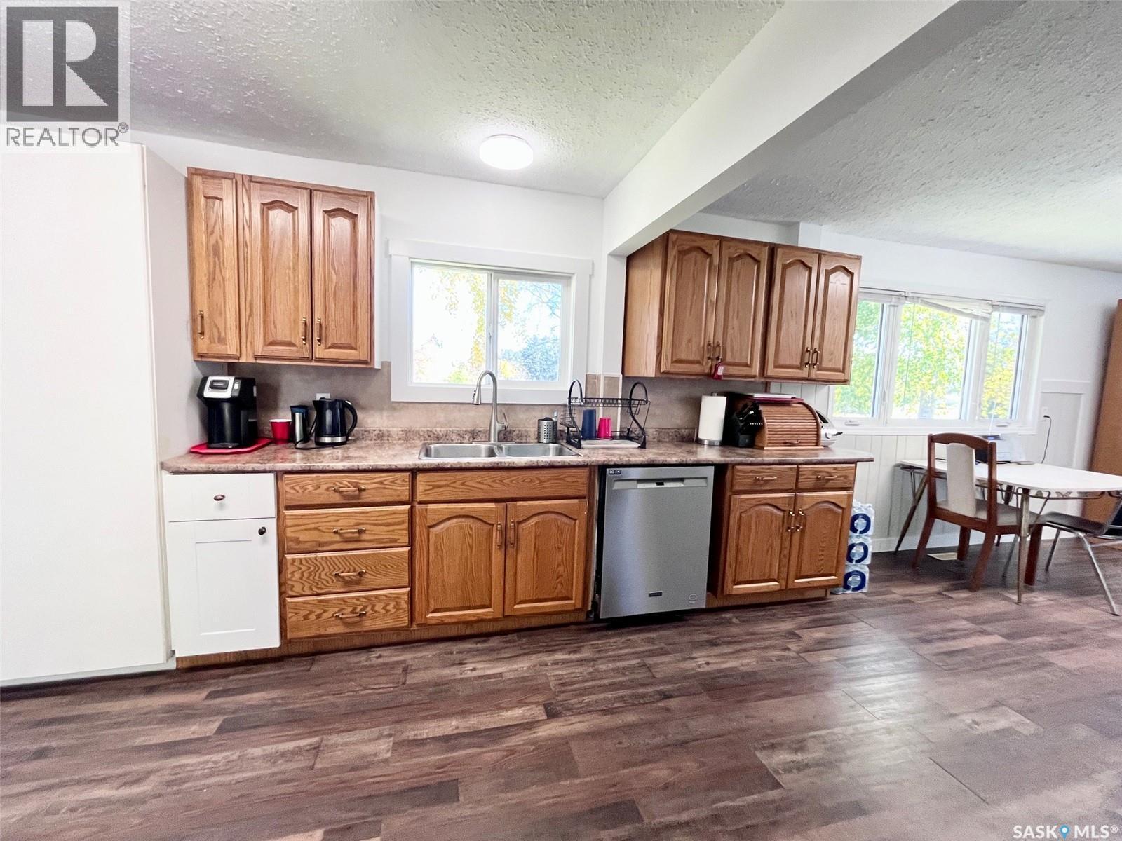 120 Hanson Lake Road N - 4