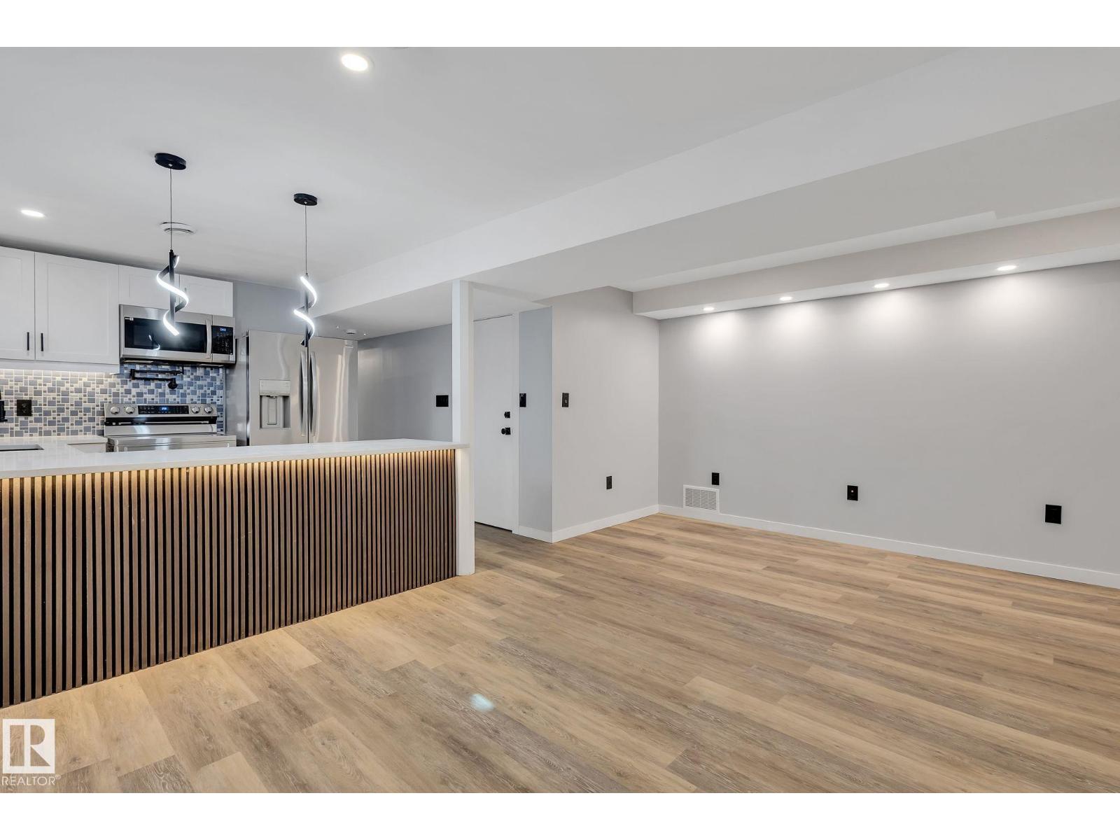 8823-8825 95 ST NW - Image 11