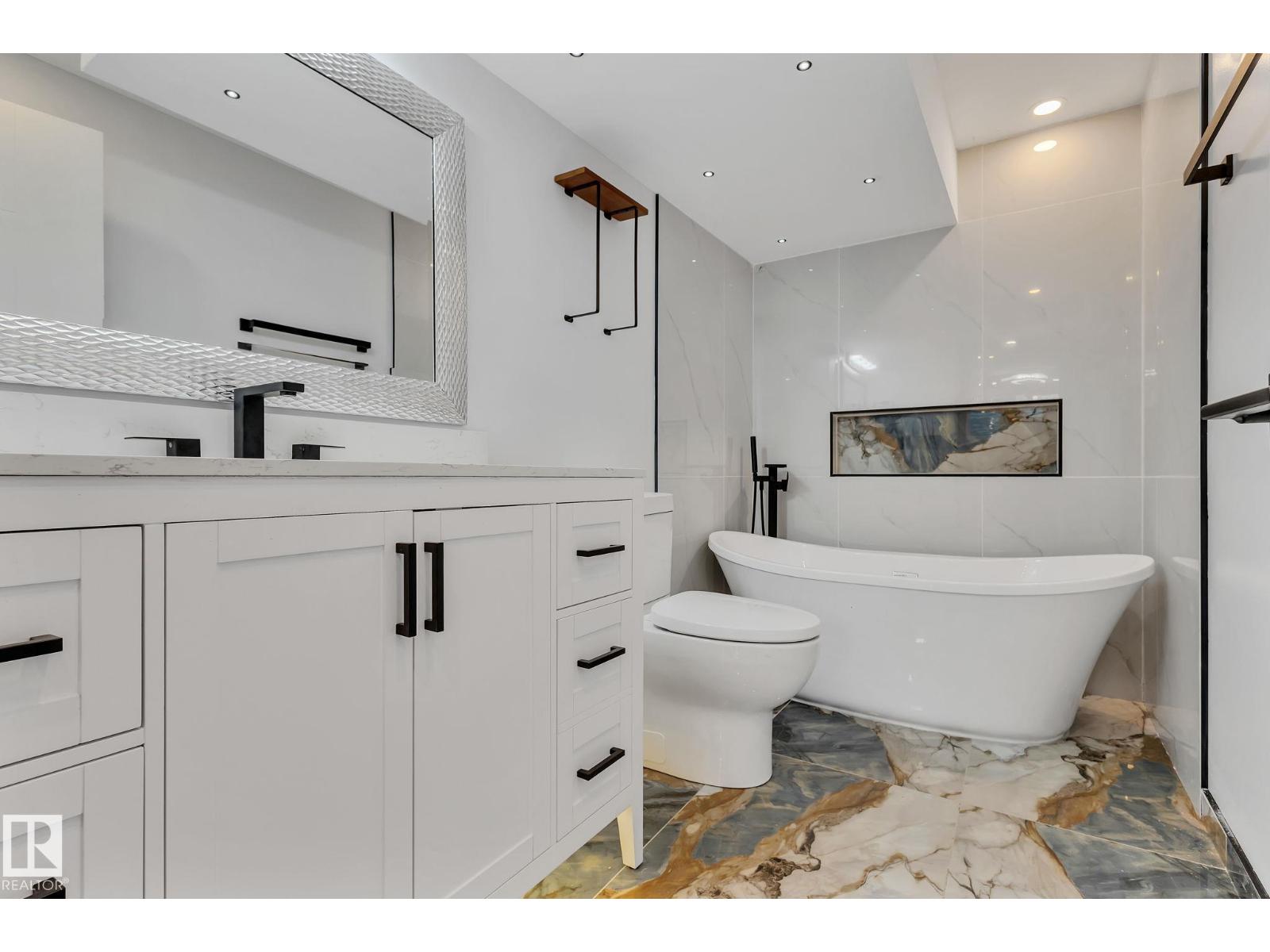 8823-8825 95 ST NW - Image 18