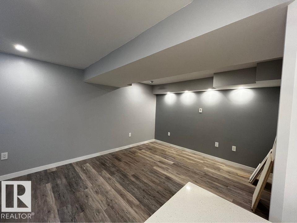 8823-8825 95 ST NW - Image 35