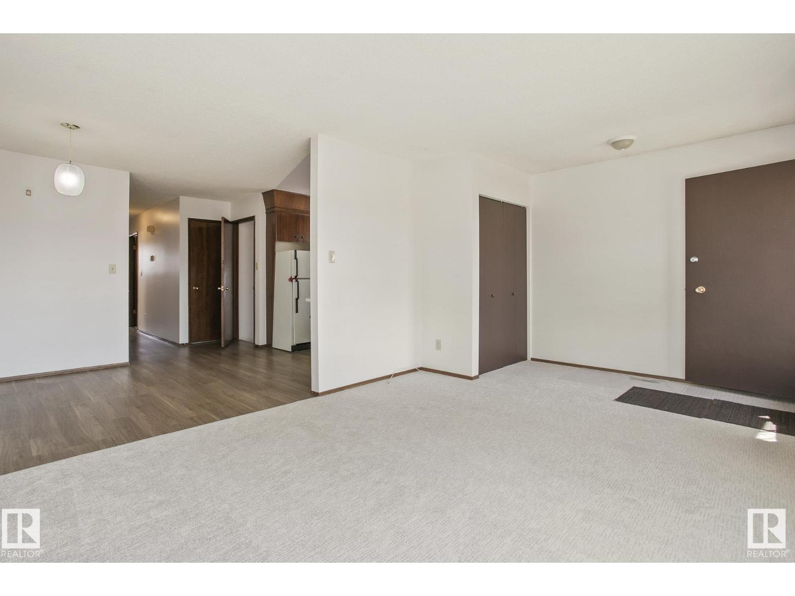 8823-8825 95 ST NW - Image 55