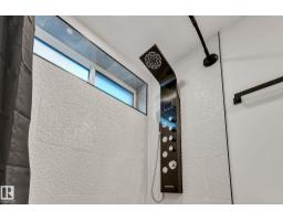 8823-8825 95 St Nw, Edmonton, AB T6C3W6 Photo 17
