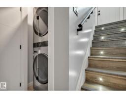 8823-8825 95 St Nw, Edmonton, AB T6C3W6 Photo 30