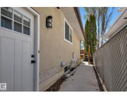 8823-8825 95 St Nw, Edmonton, AB T6C3W6 Photo 31