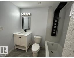 8823-8825 95 St Nw, Edmonton, AB T6C3W6 Photo 39
