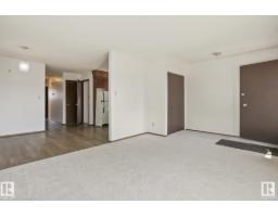 8823-8825 95 St Nw, Edmonton, AB T6C3W6 Photo 55