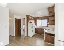 8823-8825 95 St Nw, Edmonton, AB T6C3W6 Photo 60