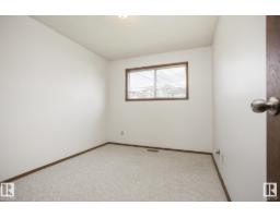 8823-8825 95 St Nw, Edmonton, AB T6C3W6 Photo 62
