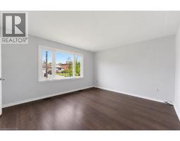 25 Meinzinger Avenue, Kitchener, ON N2T3T3 Photo 6