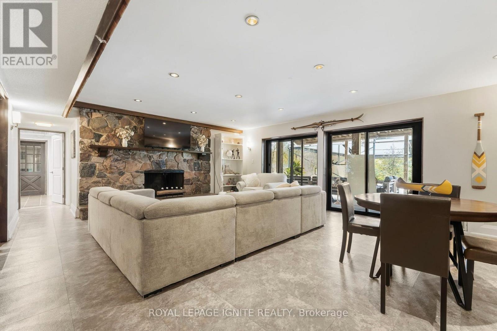 8 Ridgevale Drive, Markham, ON photo 23
