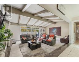 Games room - 8 Ridgevale Drive, Markham, ON L6B1A8 Photo 8