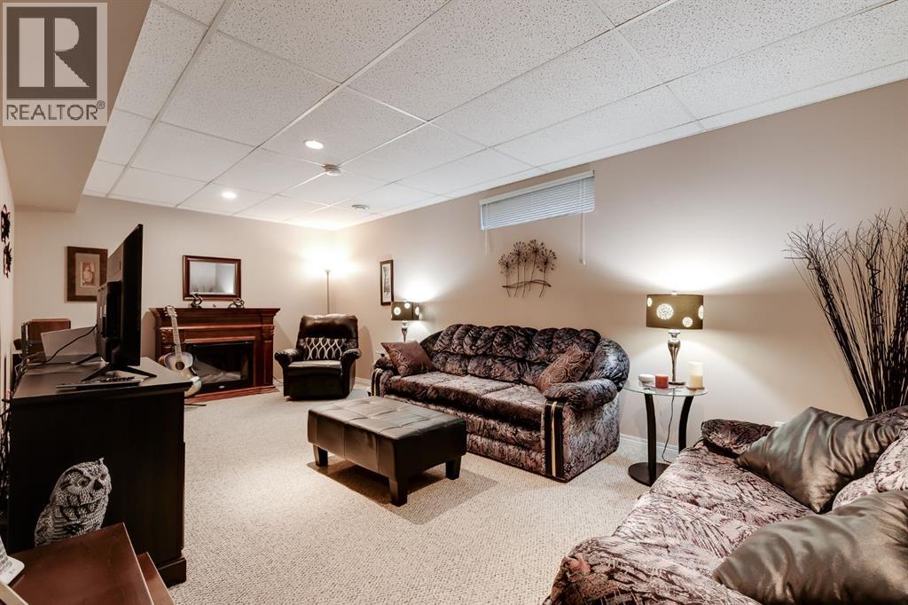135 Springs Crescent - 28