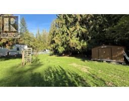 Primary Bedroom - 4630 3a Highway, Nelson, BC V1L6N3 Photo 8