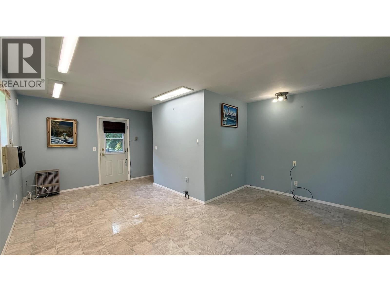 4630 3A Highway - Image 37