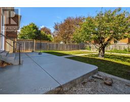 Primary Bedroom - 62 Castlehill Crescent, Brampton, ON L6X4E1 Photo 10