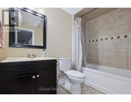62 Castlehill Crescent, Brampton, ON L6X4E1 Photo 50