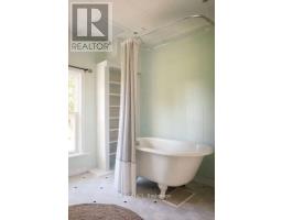 12 - 1743 County Road, Prince Edward County, ON K0K2T0 Photo 18