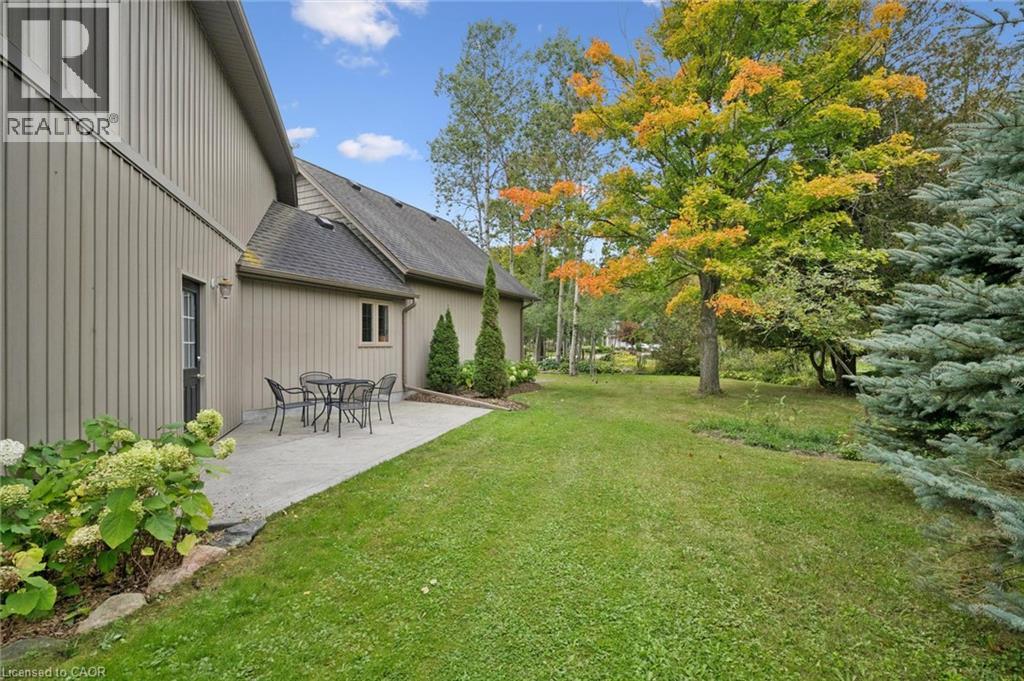 2073 MAPLEWOOD Road - Image 47