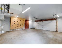 1307 56 Avenue Nw, Calgary, AB T2K5M2 Photo 32