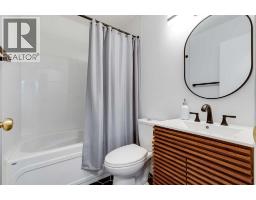 1307 56 Avenue Nw, Calgary, AB T2K5M2 Photo 15
