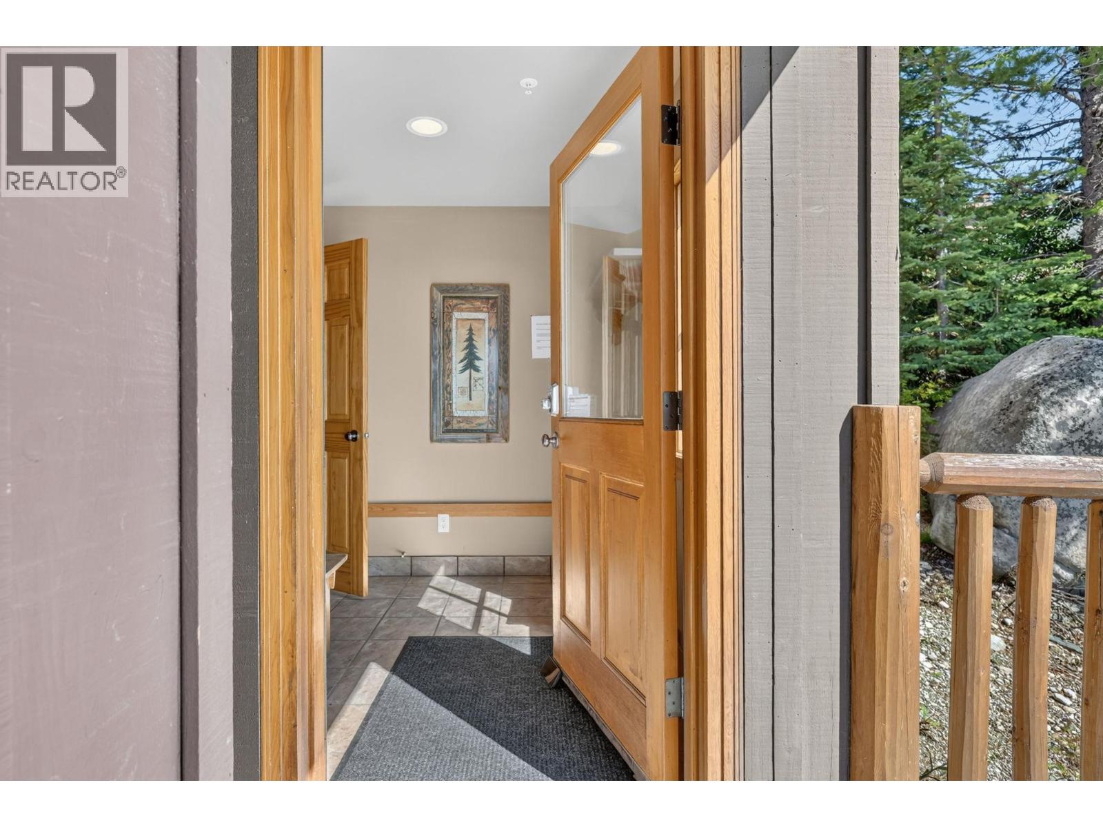 #11 200 Moonshine Crescent - 3