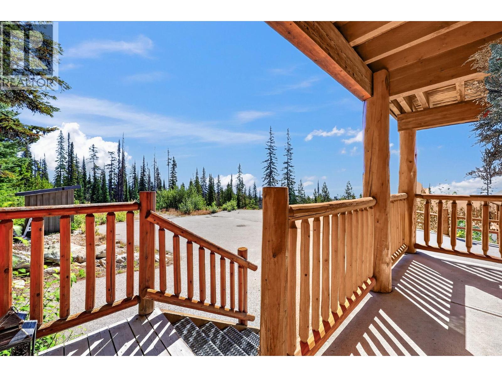 #11 200 Moonshine Crescent - 33