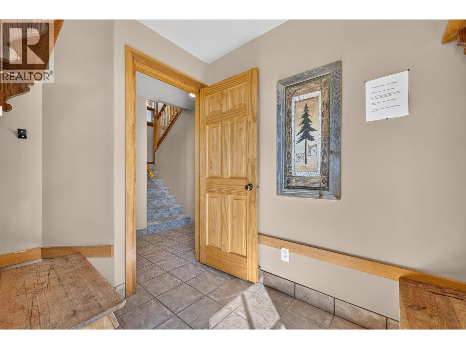 200 Moonshine Crescent Unit 11 photo 5