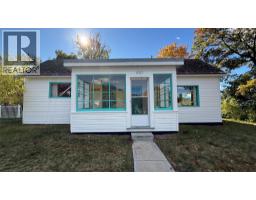Den - 1002 Kootenay Street, Nelson, BC V1L1L4 Photo 7