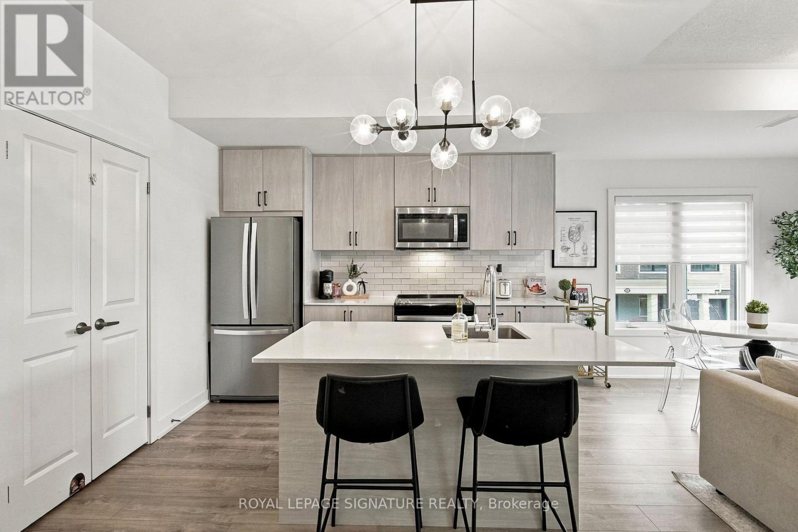 28 CANTON LANE - Image 3