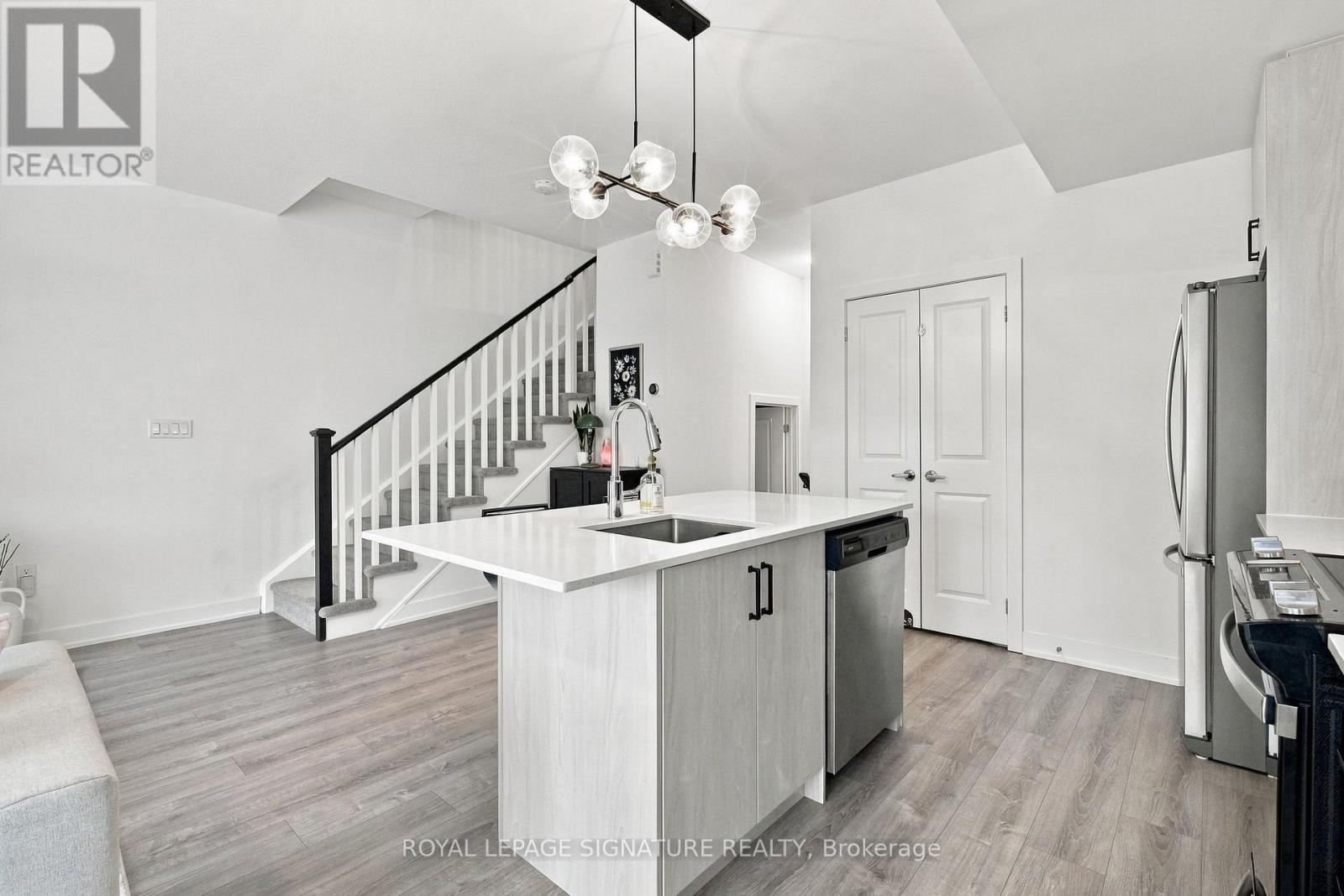 28 CANTON LANE - Image 4