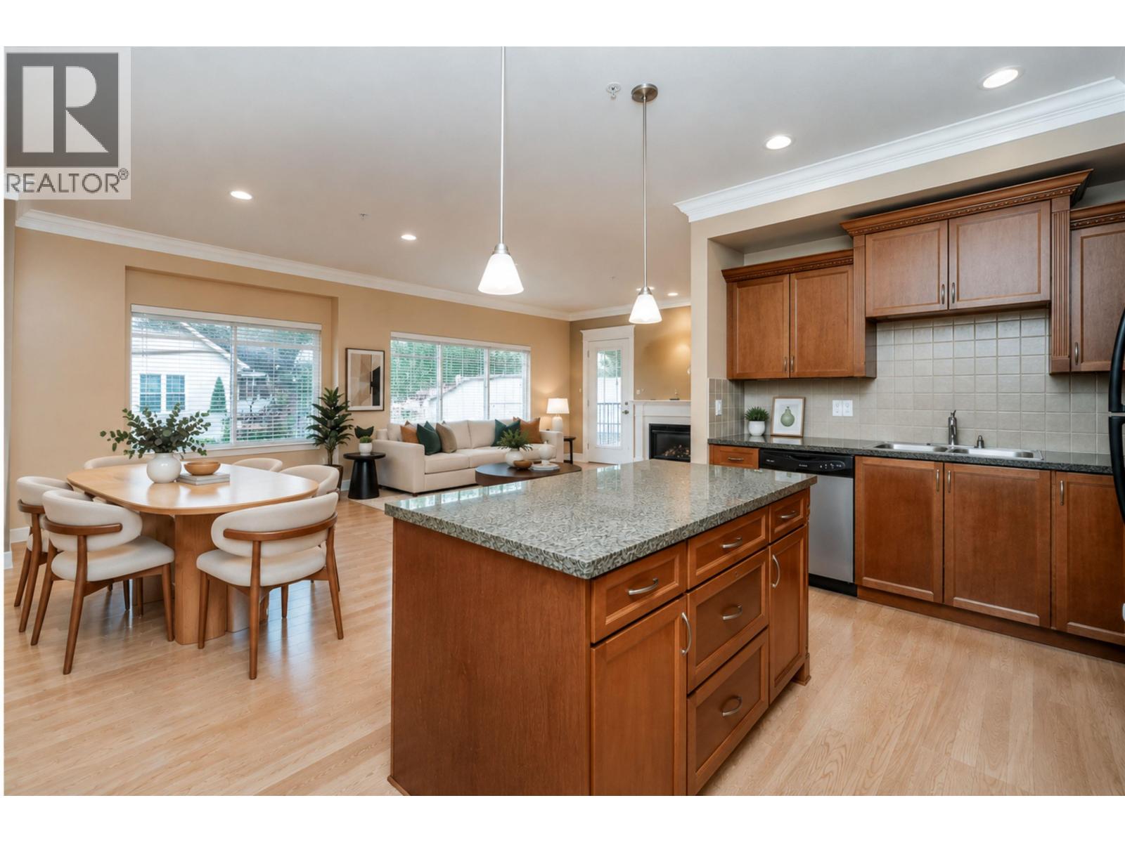 Property for sale at 301 22150 DEWDNEY TRUNK ROAD