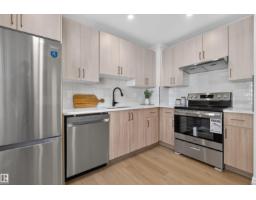 #11 2024 57 St Nw, Edmonton, AB T6L2Z3 Photo 6
