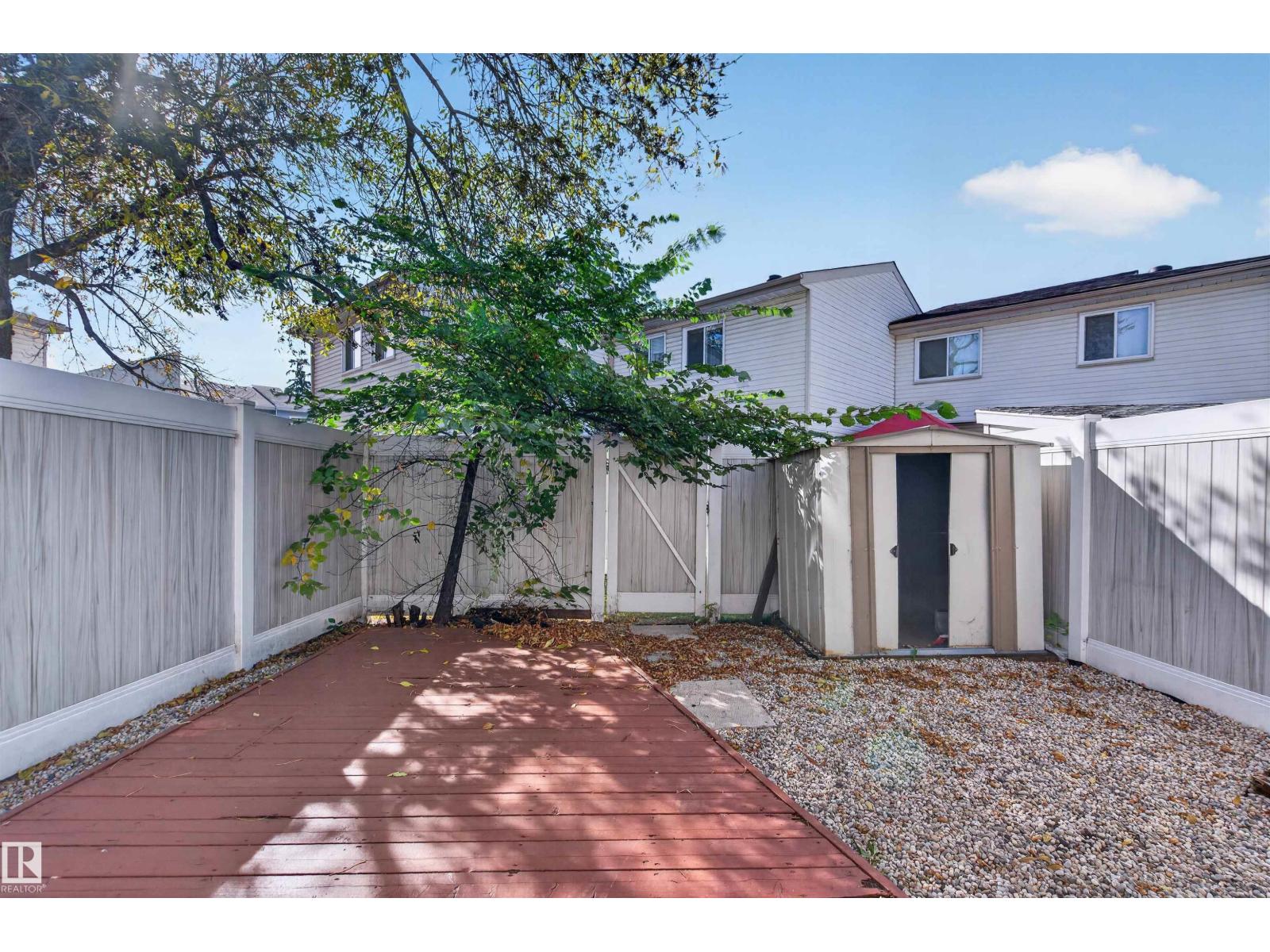 #11 2024 57 ST NW - 29