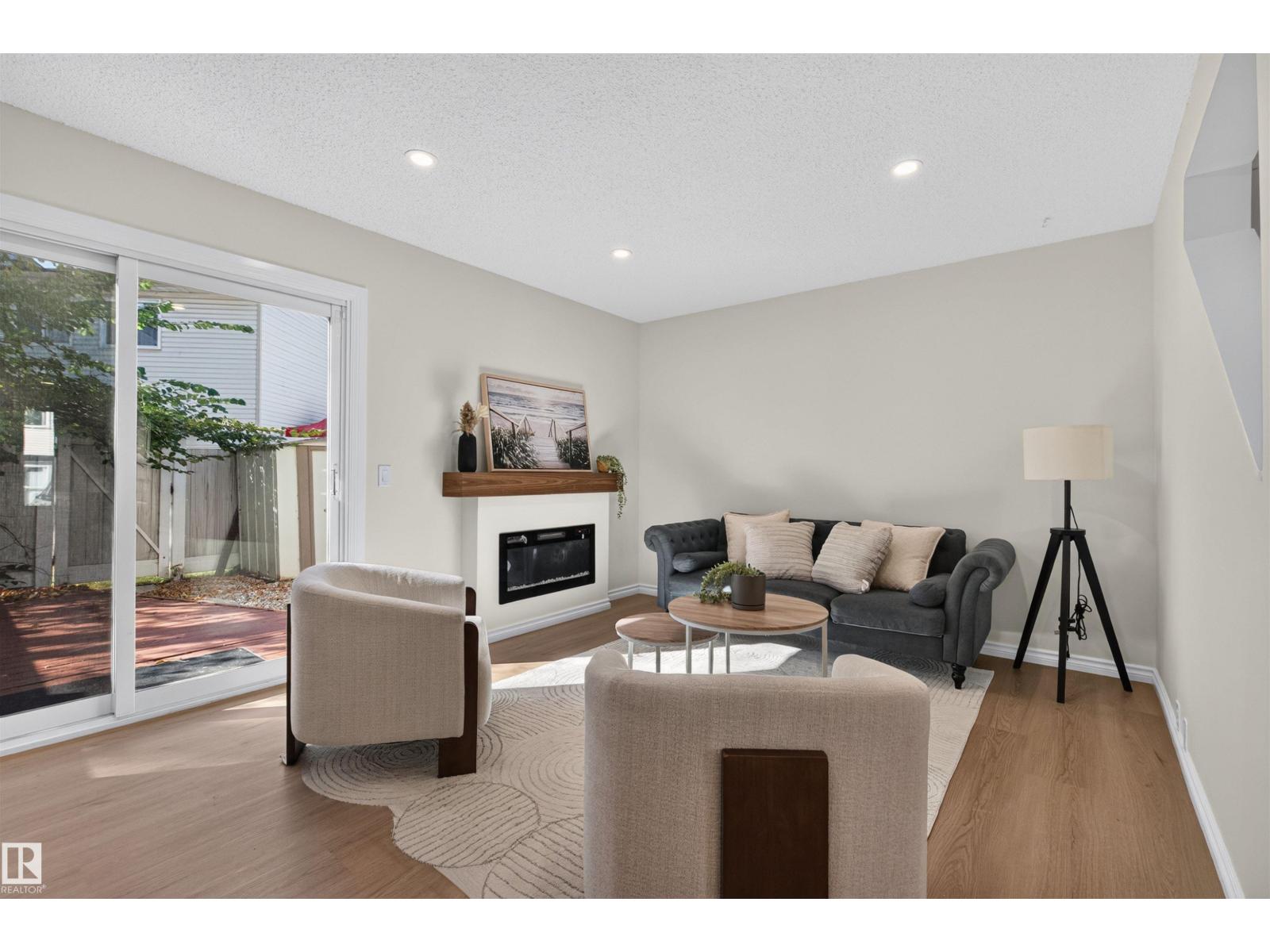 #11 2024 57 ST NW - 11