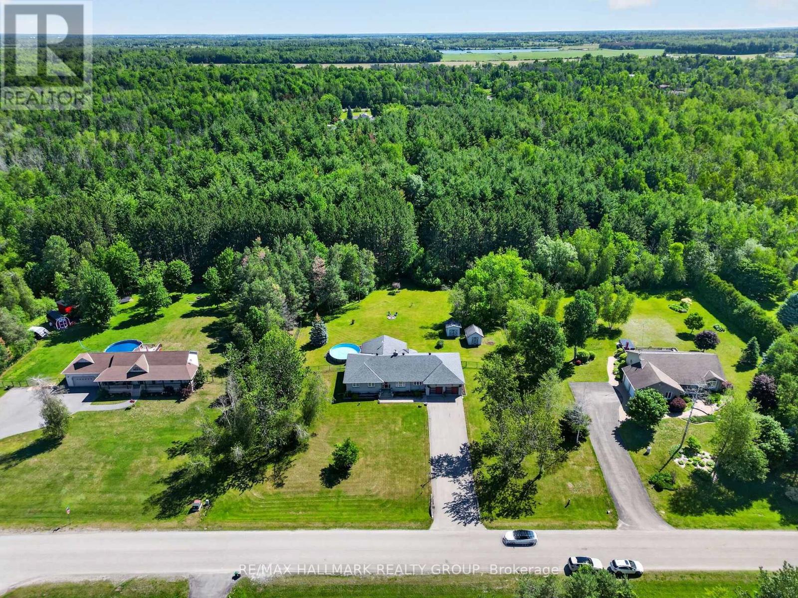30 KIMBERLY AVENUE - 48