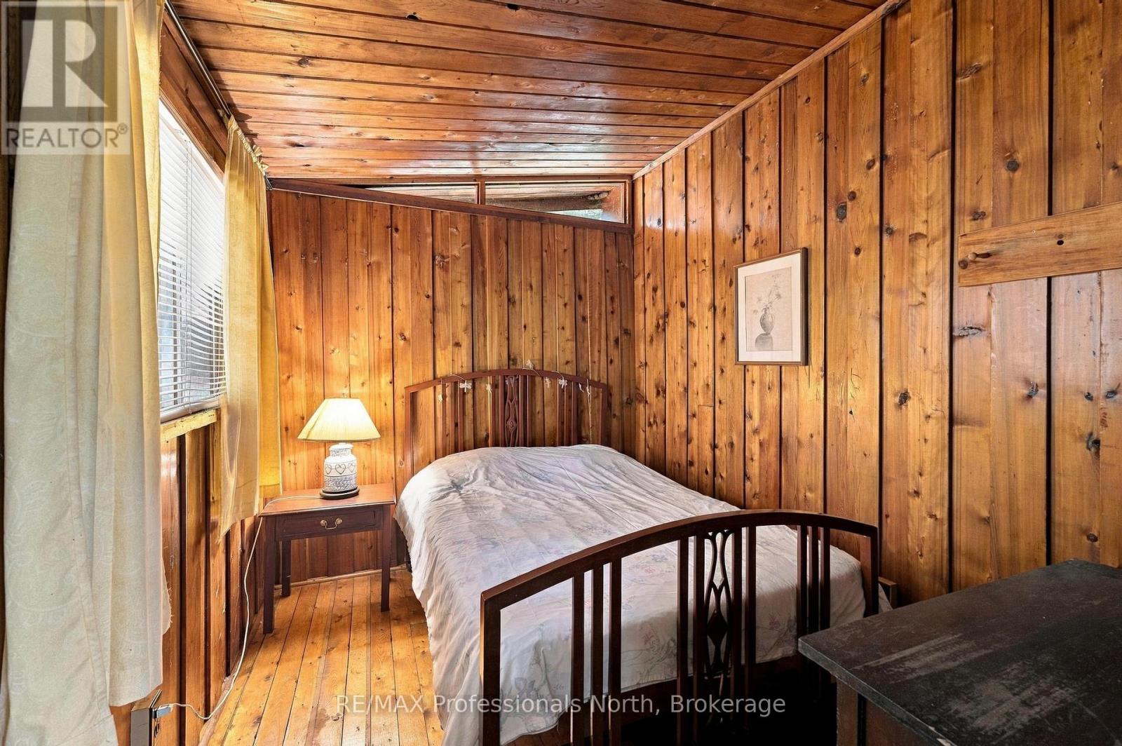1086 DRAGONFLY LANE - Image 13