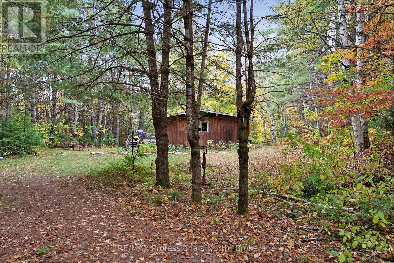 1086 DRAGONFLY LANE - Image 48