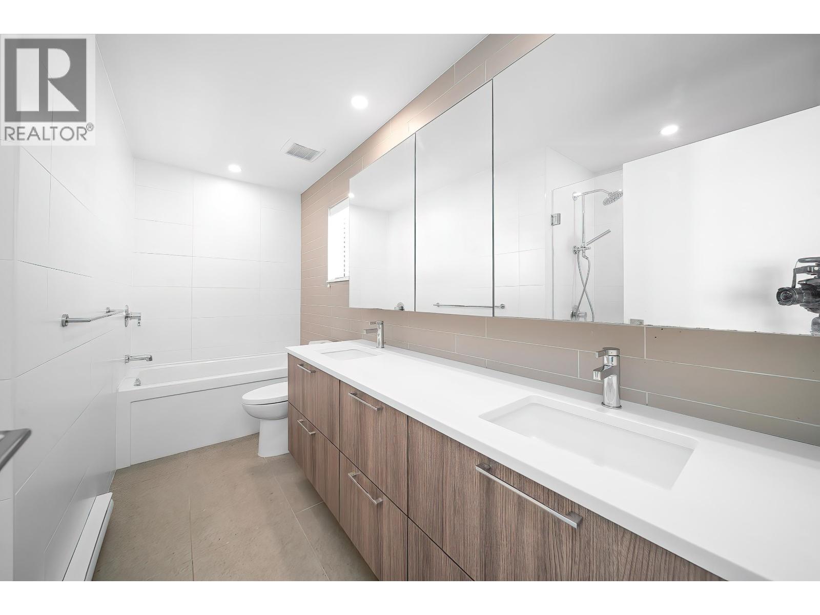 3 Bed, 3 Bath Apartment for Rent in Coquitlam – 200 1290 MITCHELL STREET, Coquitlam – MLS# R3172106 - Image 16