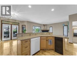 Bedroom - 144 Sundance Road Sw, Medicine Hat, AB T1B4V9 Photo 9