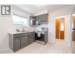 75 Purdy Crescent, Hamilton, ON L9A3B4 Photo 16