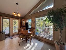 18 Hawthorne Drive, Killarney, MB R0K1G0 Photo 16