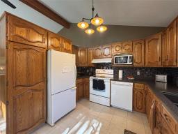 18 Hawthorne Drive, Killarney, MB R0K1G0 Photo 20