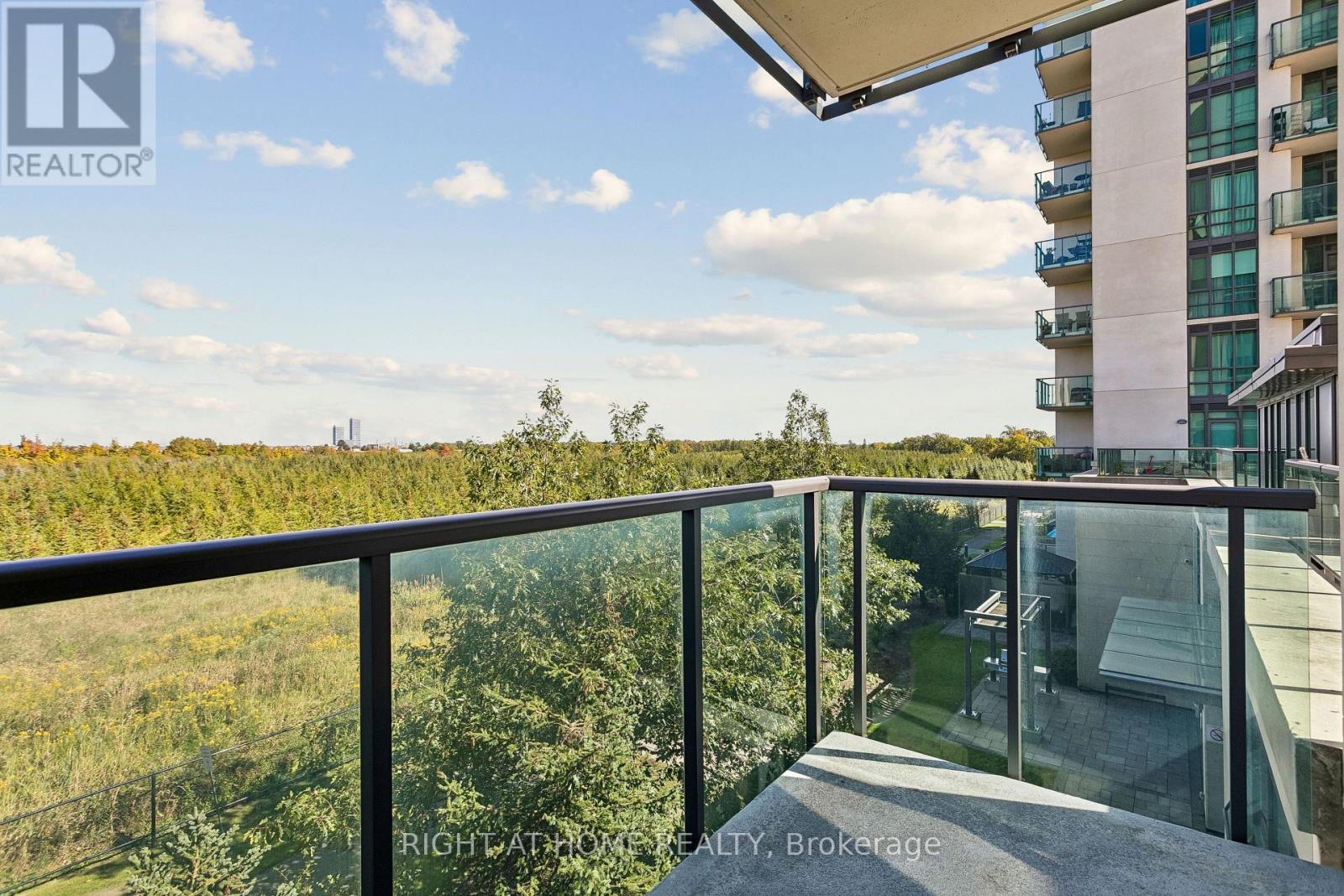 45 Yorkland Boulevard, Brampton, ON photo 17