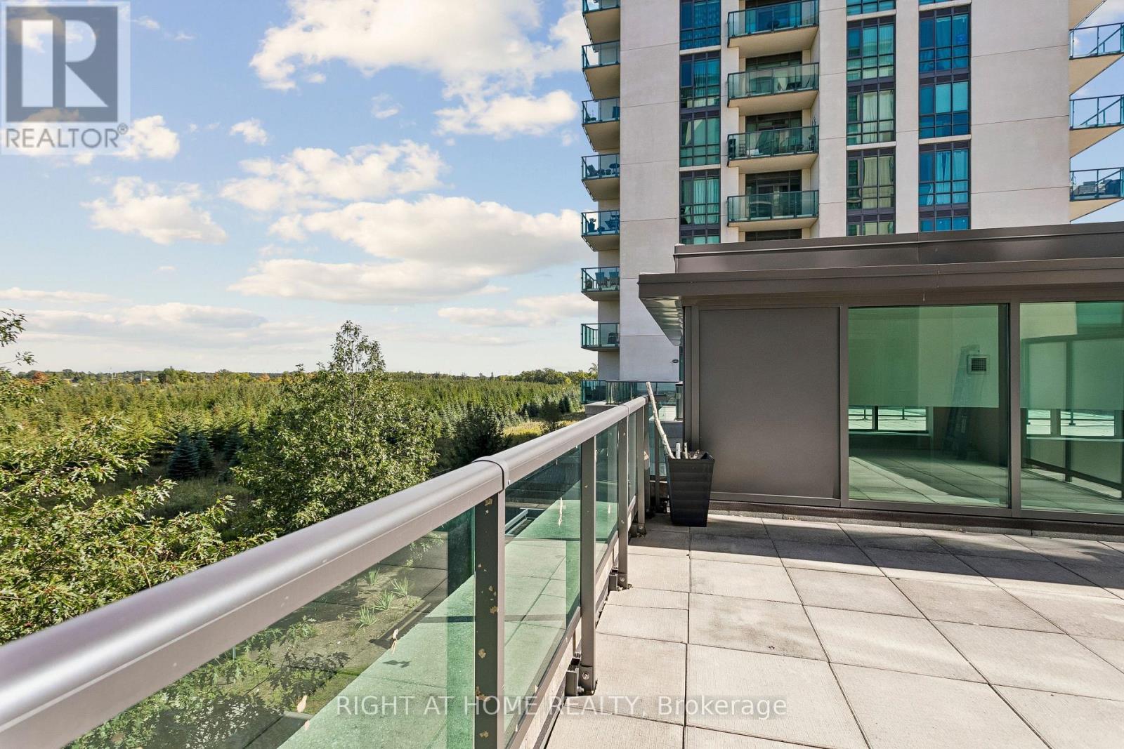 45 Yorkland Boulevard, Brampton, ON photo 36