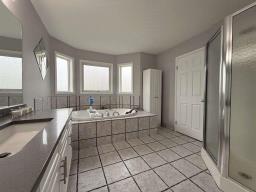 849 Scurfield Boulevard, Winnipeg, MB R3Y1T9 Photo 29
